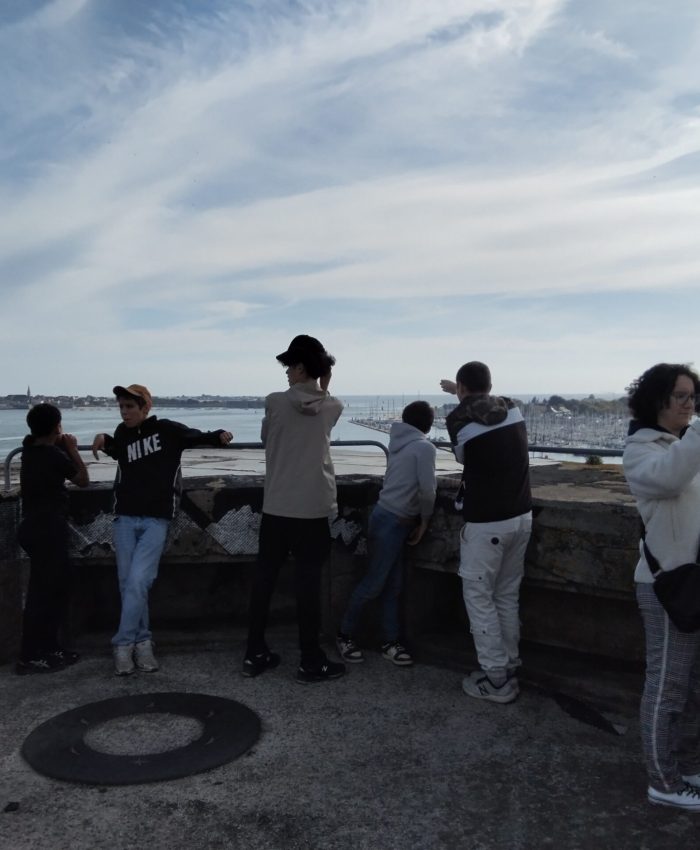 Les collégiens internes à la découverte du bloc K3